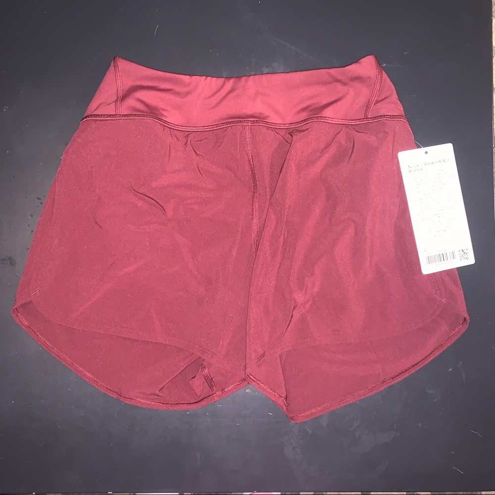 NET LULULEMON SHORTS - Picture 1 of 2